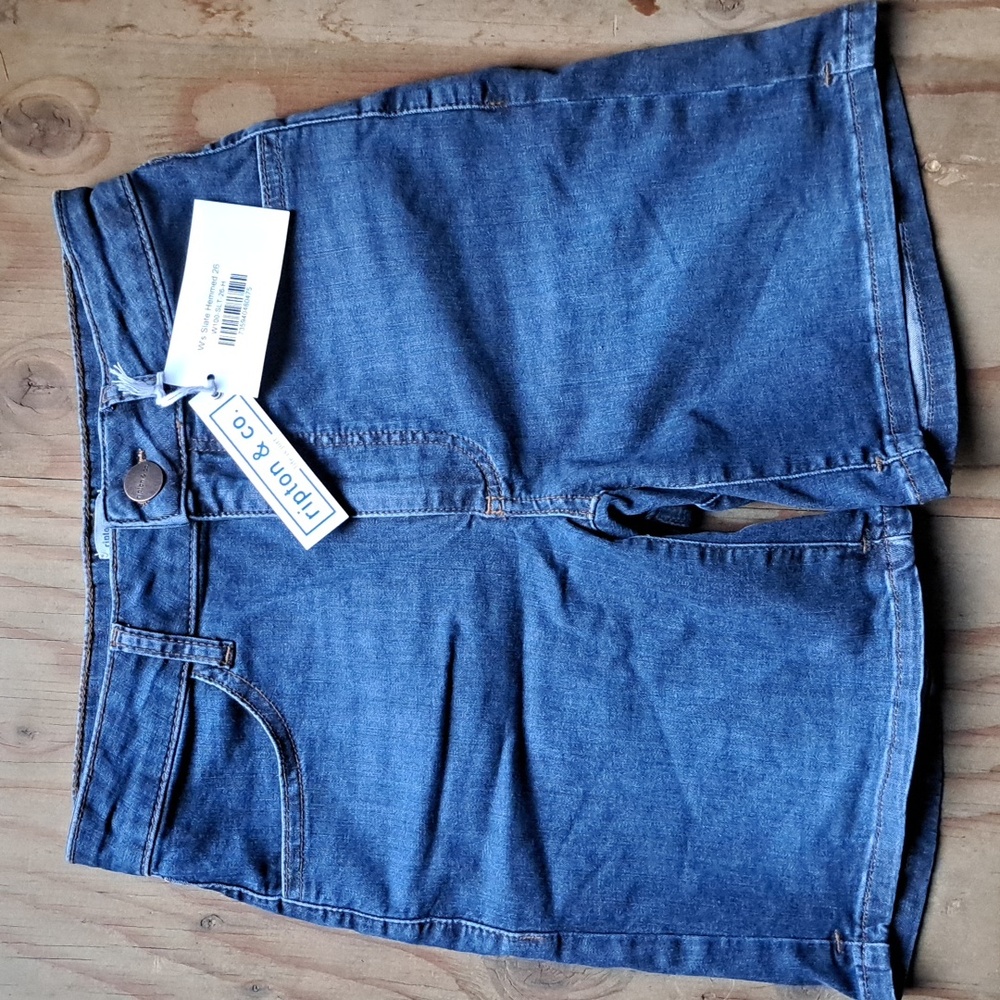 Ripton Shorts